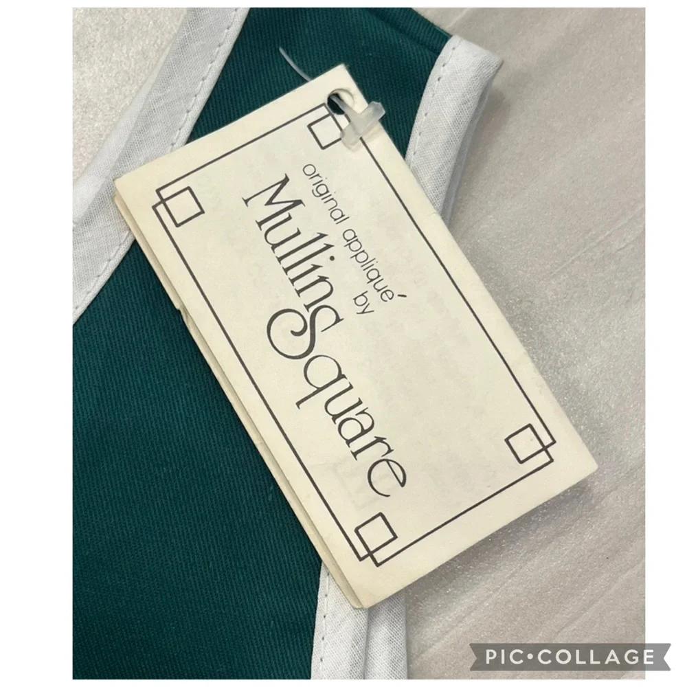 NWT Mulling Square Christmas Dove Appliqué Apron Green 2 Pocket Holiday